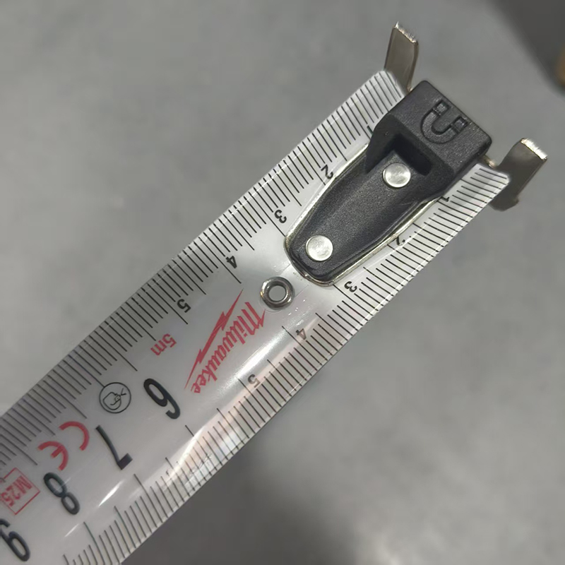 Milwaukee 4932498768A Compact  - đánh giá và giá Tape Dispenser Weighted
